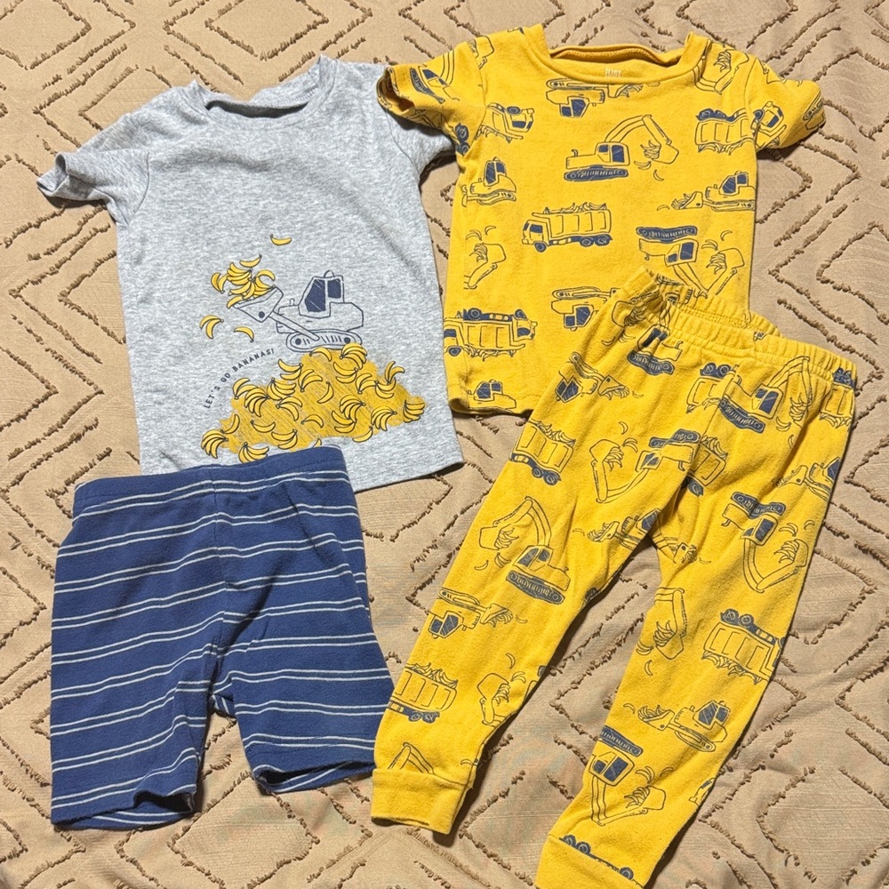 Carter's Yellow Construction-Print Pajama Set with Gray & Blue Mix
